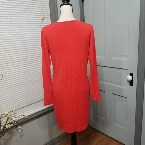 ✨ ASOS Skirted Bodycon Mini Dress - Picture 4 of 5